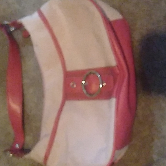 Nine & Co Purse - Picture 1 of 4